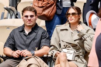 Antoine Dupont : après un passage obligé par Lyon, il retrouve sa belle Iris Mittenaere à Saint-Tropez (vidéo)