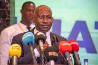 Makanera à propos du général Doumbouya : ‘'C'est un monsieur qui aime son pays et qui est prêt à se sacrifier pour que la Guinée vive mieux''