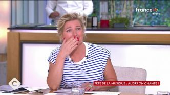 C à vous : une invitée en larmes, les souvenirs de Johnny Hallyday sont trop forts