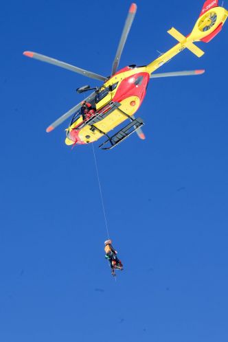 Deux randonneurs secourus en montagne : genou blessé à Larrau, épaule luxée à Béost