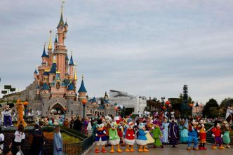 Disneyland Paris : un faux mariage organisé dans le parc avec une enfant et des figurants