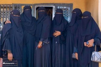 Cas flagrants de discrimination à l'Hôtel Noom et au Palm Camayenne : une femme voilée écrit au gouvernement