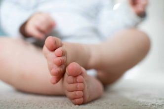 Choc aux États-Unis : une Américaine en mort cérébrale donne naissance à son bébé à la faveur d'une loi anti-avortement