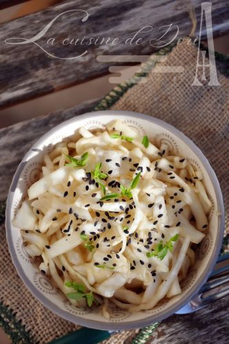 Salade de chou blanc à la japonaise