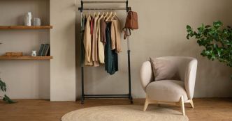 Pourquoi les Japonais mettent ces drôles de bouts de bois dans leurs placards : une bonne idée à copier pour un linge parfait