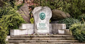 Dans les pays germanophones, l'"héritage ambivalent” de l'anthroposophie de Rudolf Steiner