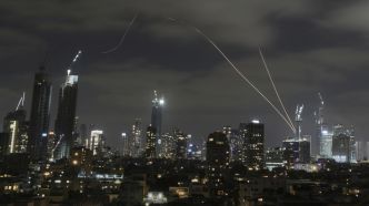 L'Iran tire 30 missiles sur Israël, dit la télévision d'Etat