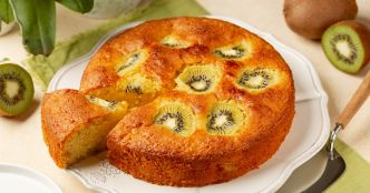 Gâteau aux kiwis parfait avec des fruits trop mûrs
