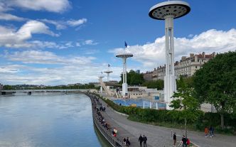 Un peu de fraîcheur grâce aux piscines de Lyon