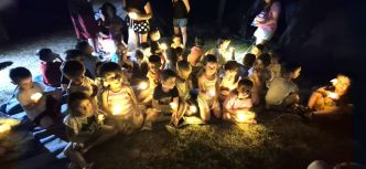 Nuit magique sur les traces du lutin : à Balzac, des petits aventuriers ont passé la nuit en camping à l'école