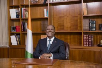 Alassane Ouattara continue d'entretenir le suspens sur sa candidature à la présidentielle en Côte d'Ivoire