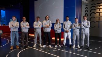 WorldSkills 2025 : une séance photo pour les neuf jeunes talents des CFA de la région prêts à briller à Marseille