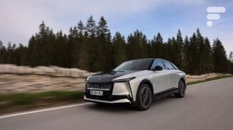 On a essayé la DS N°8, la voiture électrique française qui fait mieux que Tesla en autonomie