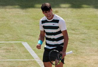 Alcaraz remporte le Queen's pour la deuxième fois de sa carrière, en battant Lehecka