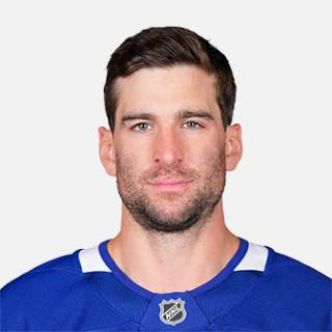 Tavares et les Maple Leafs peinent à s'entendre, Marner pourrait viser un contrat à court terme