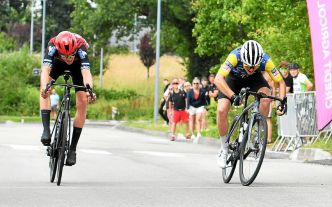 Le Quimpérois Alan Guézingar arrache la victoire au sprint devant Mathis Reboul Ollierou à Brest Kergaradec
