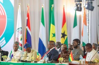 67e Sommet de la Cedeao : BDF félicite Julius Maada Bio et s'engage pour une Cedeao unie, réformée et tournée vers ses peuples
