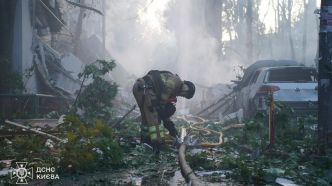 Guerre en Ukraine : au moins cinq morts et vingt blessés dans des frappes russes sur Kiev