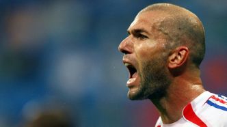 Zidane disjoncte, il finit en larmes