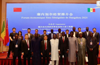 Bus à gaz et gares modernes : Le Sénégal signe des accords stratégiques avec la Chine