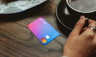 Comment Revolut veut “réinventer” le distributeur automatique en Europe