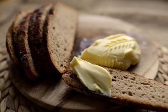 Rappel conso : attention à la Listeria, nouveau rappel de beurres contaminés partout en France