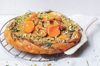 Galette aux abricots, la recette de Dina Nikolaou