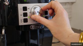 Actualité : Soldes / Bon plan – La machine à café automatique avec broyeur Delonghi Magnifica S "4 étoiles" à 268,98 €