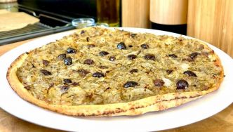 "Avec le pain libanais, en 10 minutes, vous avez une pizza croquante et fine"
