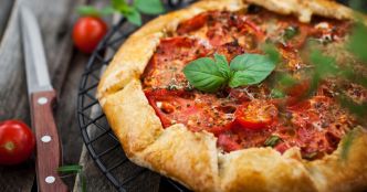 Tarte rustique très facile aux tomates et fromage de chèvre