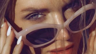 Maquillage d'été : ces astuces infaillibles pour un teint frais quand il fait (très) chaud