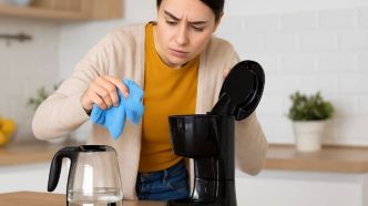 Votre machine à café fonctionne mal ? Essayez cette solution maison sans attendre