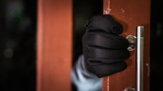 Paris : les cambrioleurs séquestrent l'employée de maison et repartent avec près de 150 000 euros de butin