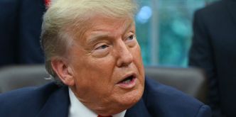 Accords commerciaux: Donald Trump balaye des accusations d'actes hostiles envers la Chine