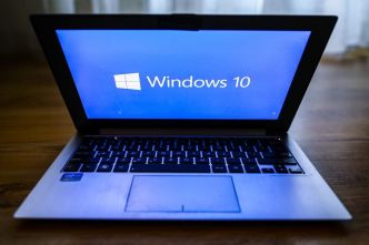 Windows 10, entreprises ou particuliers : qui paie quoi pour les mises à jour après 2025