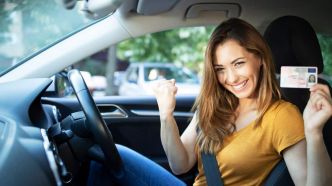 Permis de conduire : ce moyen peu connu pour le financer sans se ruiner et trouver un emploi