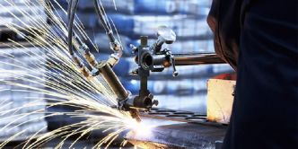 HCP: baisse modérée des prix à la production industrielle en mai
