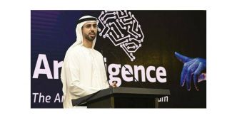 Abou Dhabi se voit en Suisse de l'IA, entre États-Unis et Chine
