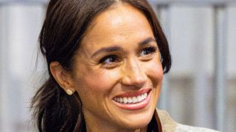 Meghan Markle sublime sur la plage : elle dévoile ses gambettes longilignes et adopte le combo mode de l'été
