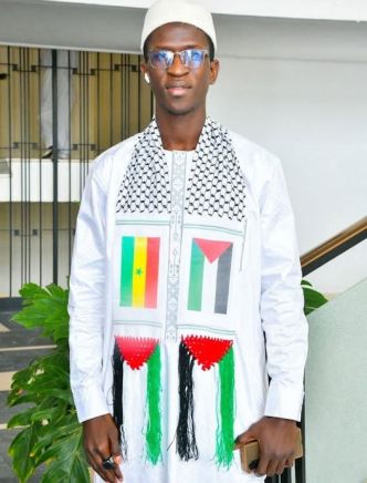 Polémique sur le port de l'écharpe palestinienne à l'Assemblée nationale : Le député Saliou Ndione précise sa position