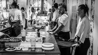 On vous embarque dans le festival gastronomique le plus étoilé du monde