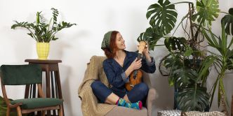 Parler ou mettre de la musique à ses plantes les feront pousser plus vite : info ou intox ?