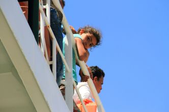 La discrimination et l'exclusion définissent de la vie des enfants migrants en Italie 
