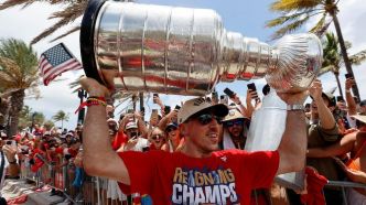 Brad Marchand avec les Panthers pour encore... six ans!