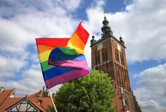 « Catholique et homosexuel, j'ai pu assumer qui j'étais » : le combat d'une association au sein de l'Église