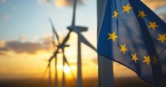 Objectif climatique 2040 : la France joue les "retardaterre"