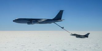 L’Armée de l’Air et de l’Espace fait ses adieux au Boeing KC-135RG Stratotanker.