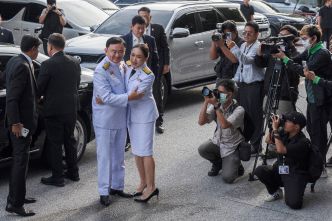 Thaïlande: journée cruciale au tribunal pour les Shinawatra