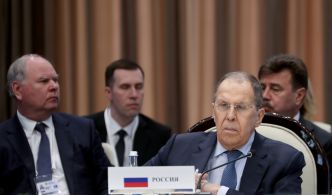 Crise en Serbie : Lavrov met en garde l'Occident contre toute tentative de révolution de couleur