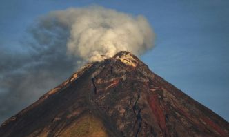 Canicule – 90% des savants fous regrettent d'avoir installé leur base secrète sous un volcan